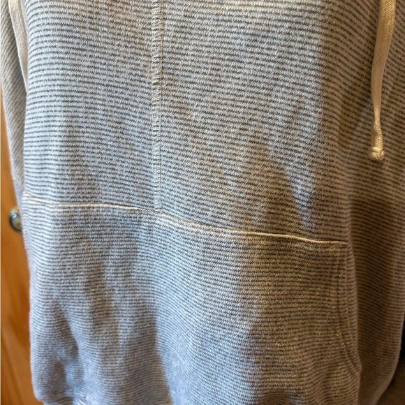 O'Neill French Terry kangaroo pocket pullover hoodie women’s M grey white - Picture 3 of 11